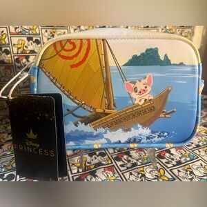 Loungefly Disney Moana Boat Cosmetic Travel Bag 2024 NWT